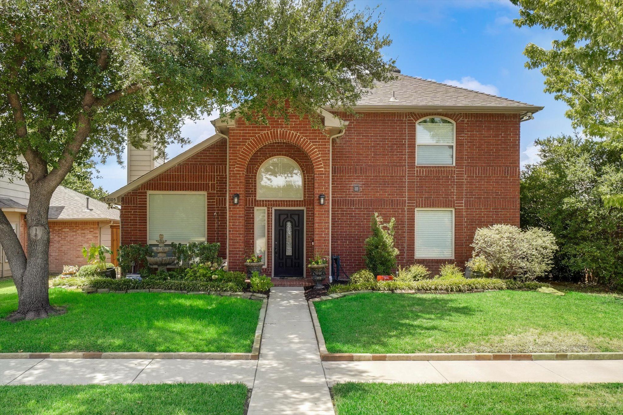 2105 Larkspur Street Flower Mound, TX 75028
